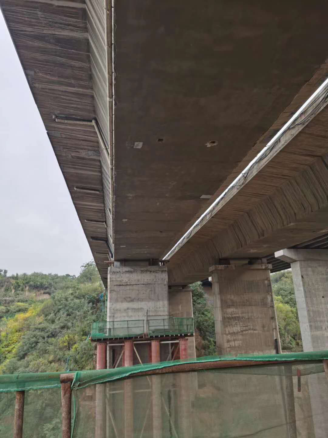 包河桥梁加固前制定可行设计方案图并用对施工方法